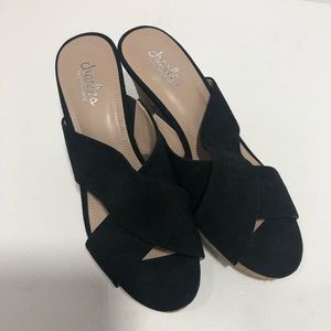 Charles by Charles David Black Wedges